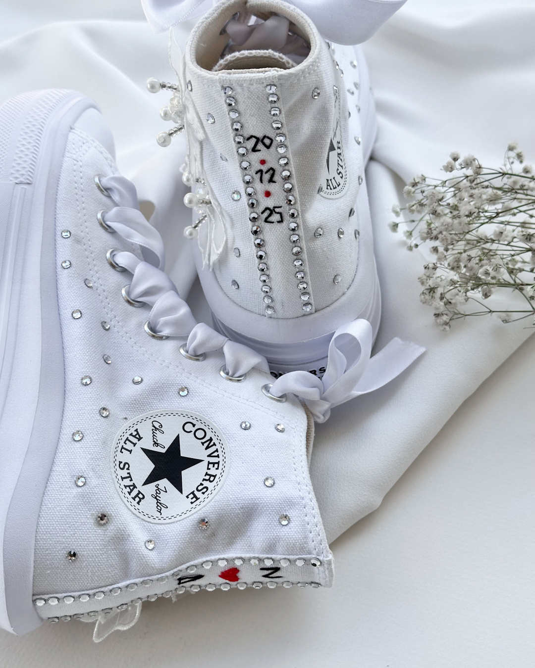 Διακοσμημένα Converse All Star λευκά για νύφη