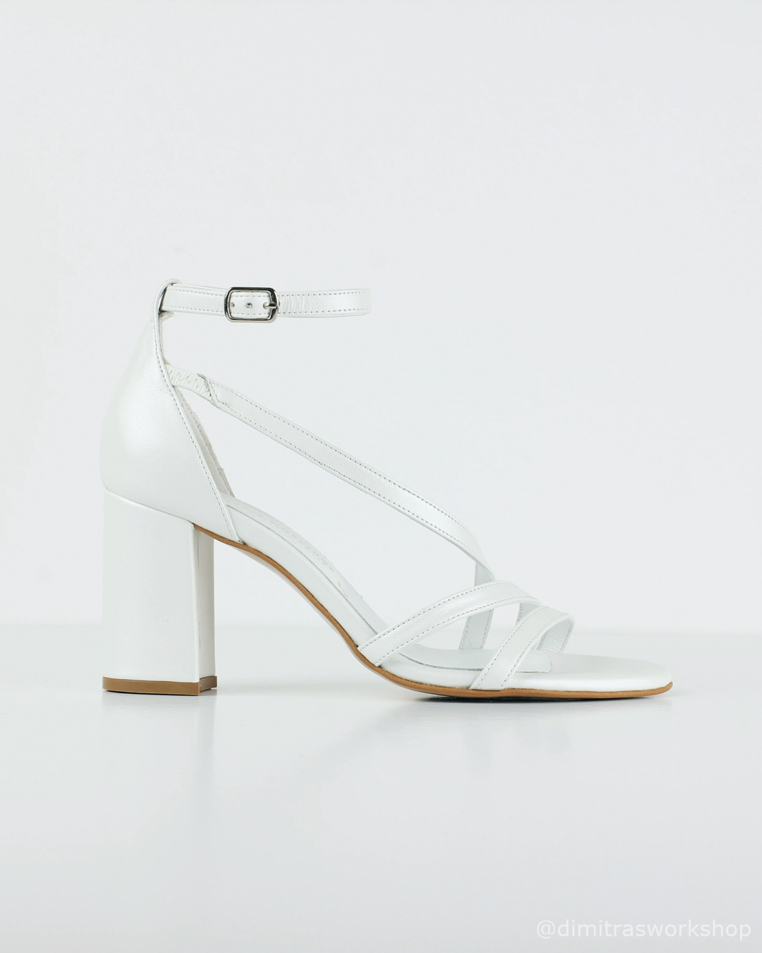 Diana – Νυφικό Δερμάτινο Πέδιλο Λευκό με Σταθερό Χοντρό Τακούνι και Πολλά Λουράκια