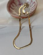 Gold chain snake
