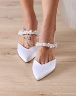 Jackie Pearls– Λευκή Σατέν Γόβα με Ανοιχτή Φτέρνα και Πέρλες (8 εκ.)