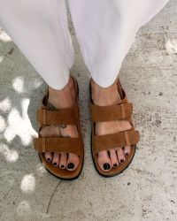 Φωτογραφία από Ithaki Tan | Handmade Suede Leather Flat Sandals in Khaki Green