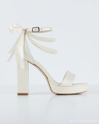 Φωτογραφία από Camille Pearls - Ιβουάρ Δερμάτινα Πέδιλα με Φιάπα & Πέρλες