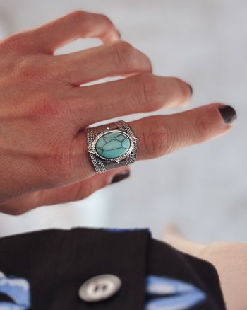 Dark knight turquoise