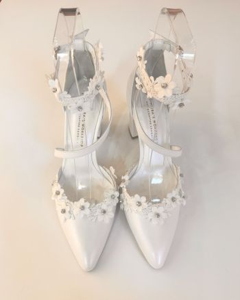 Liliane - Sample | Size 39