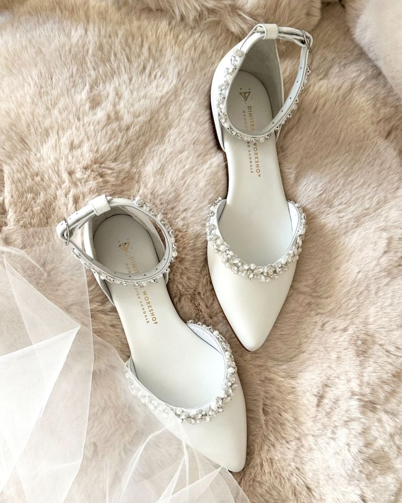 Φωτογραφία από Valentina – Νυφικές Μπαλαρίνες με Μύτη, Λουράκι, Στρας & Πέρλες