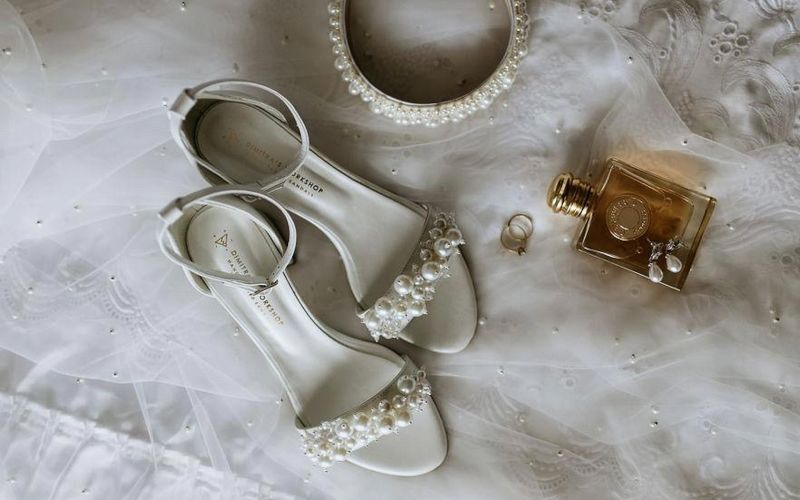 Φωτογραφία από Δοκίμασε τα νυφικά σου παπούτσια από κοντά